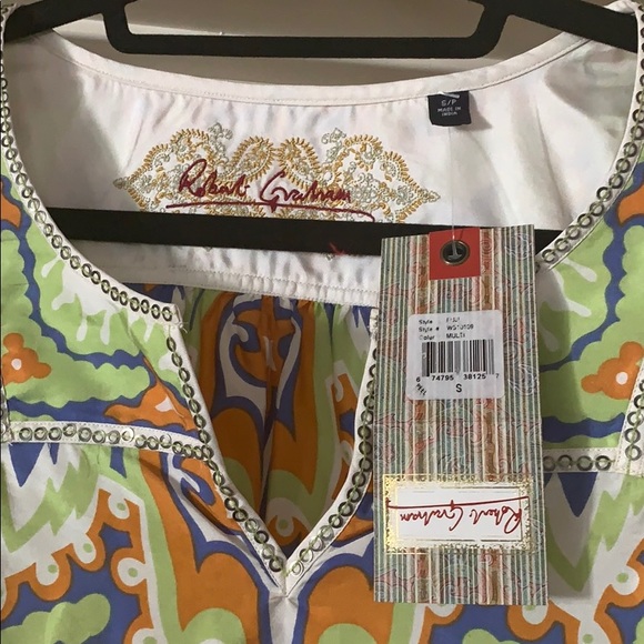 Robert Graham 100% Silk Top Summery NWT - Picture 2 of 5